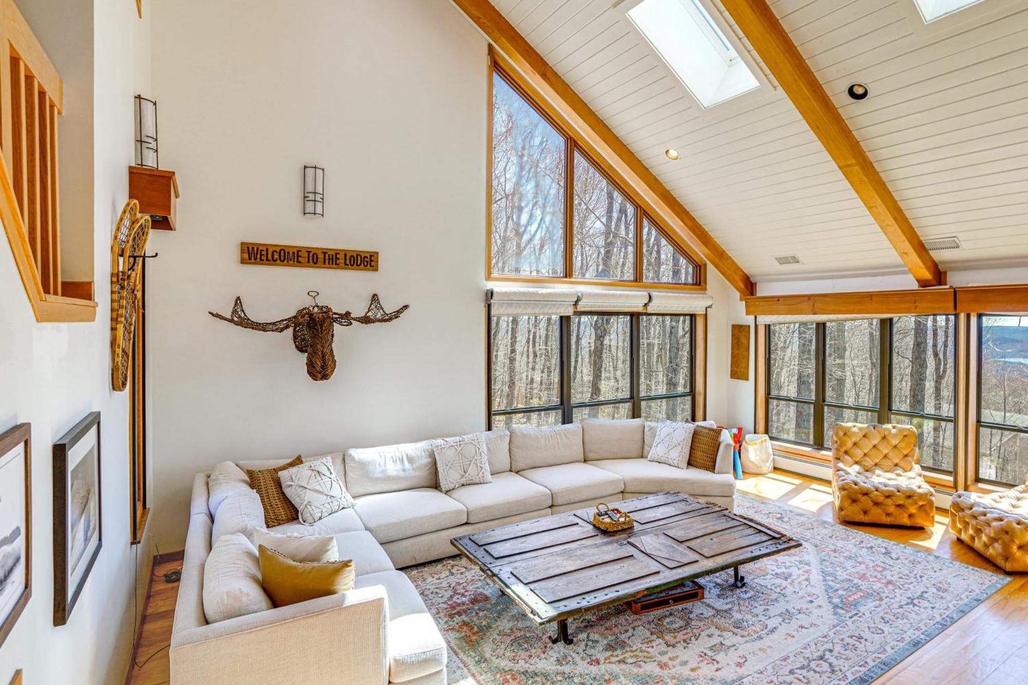Wilmington Retreat With Deck, Lake Views And Game Room Exterior foto